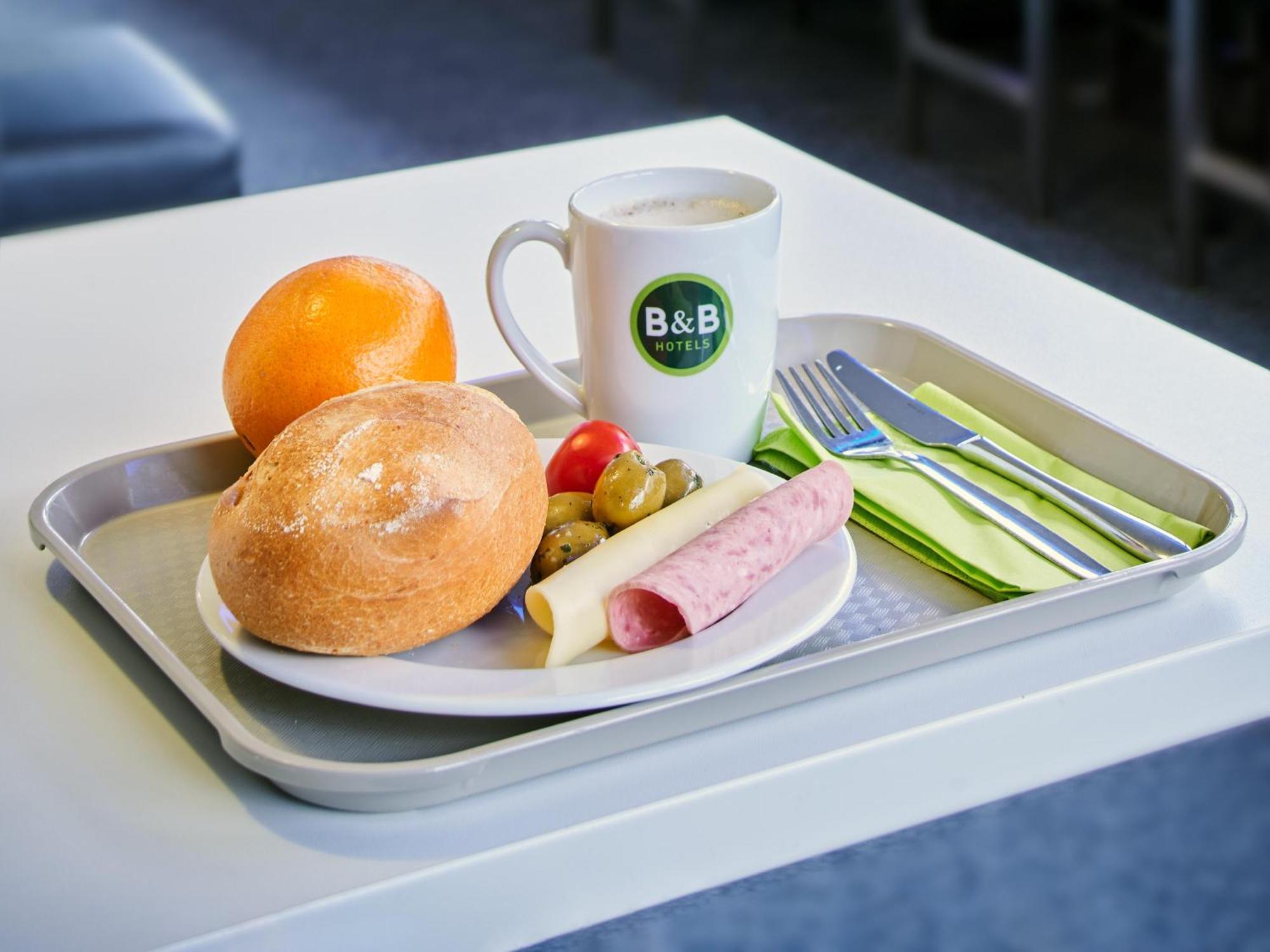 B&B Hotel Hannover-ラッツェン エクステリア 写真