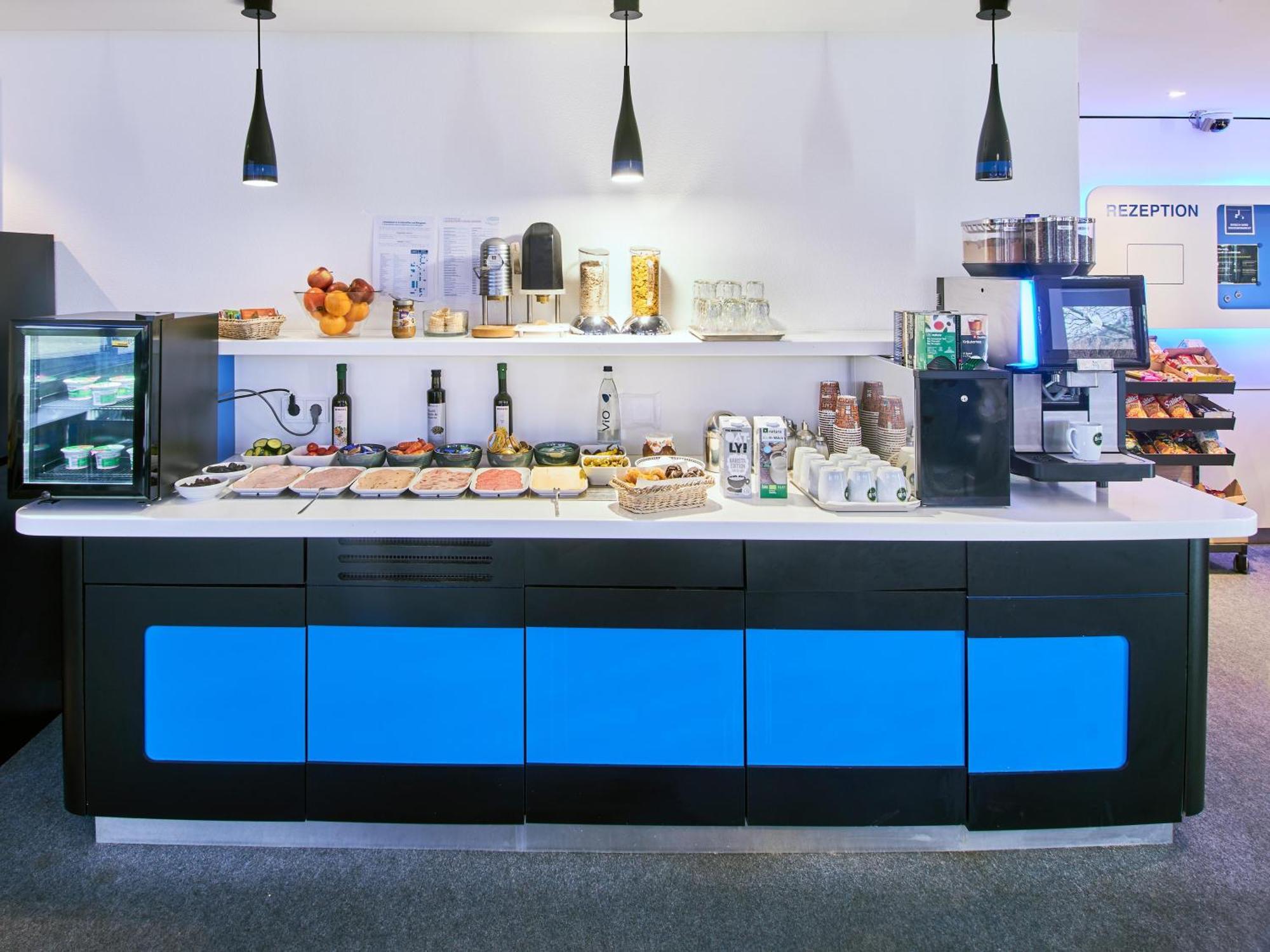 B&B Hotel Hannover-ラッツェン エクステリア 写真